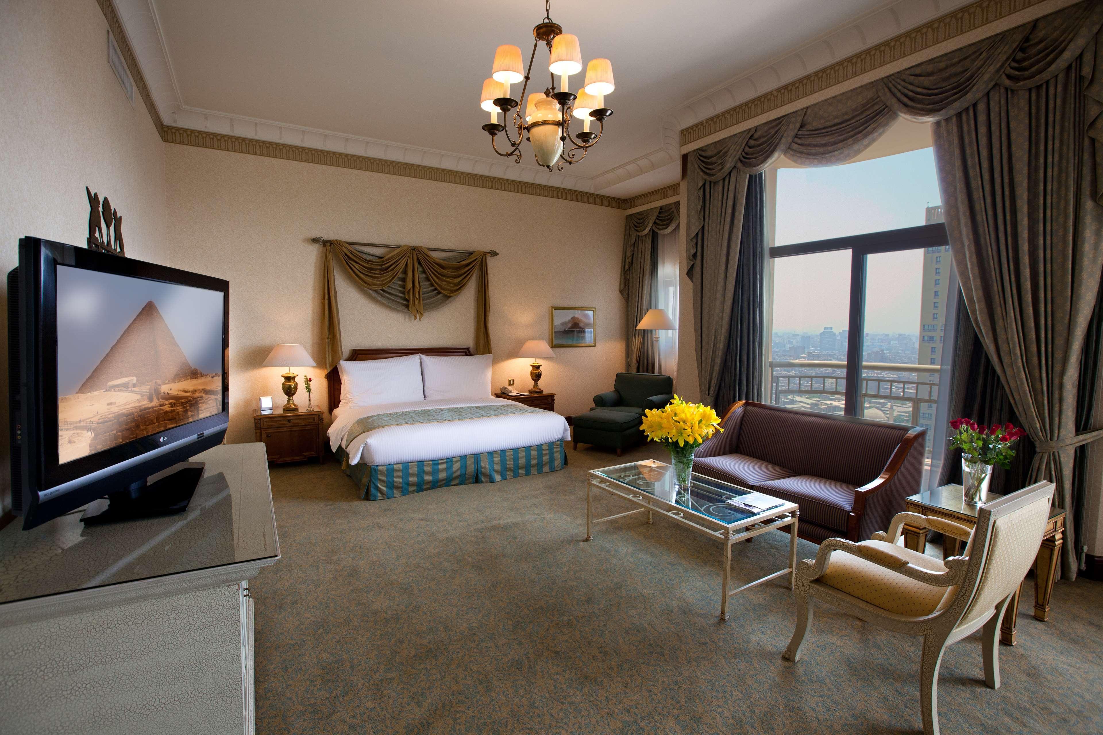 Sofitel Cairo Downtown Nile Hotel Ngoại thất bức ảnh Suite
